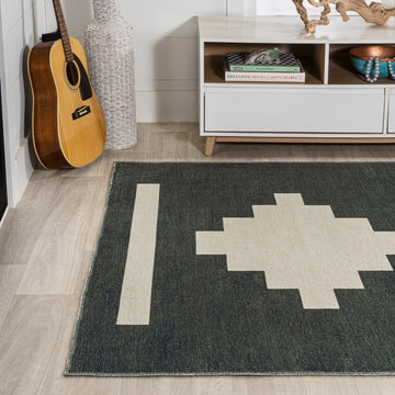 Adriel Geometric Tribal Medallion Machine-washable Area Rug